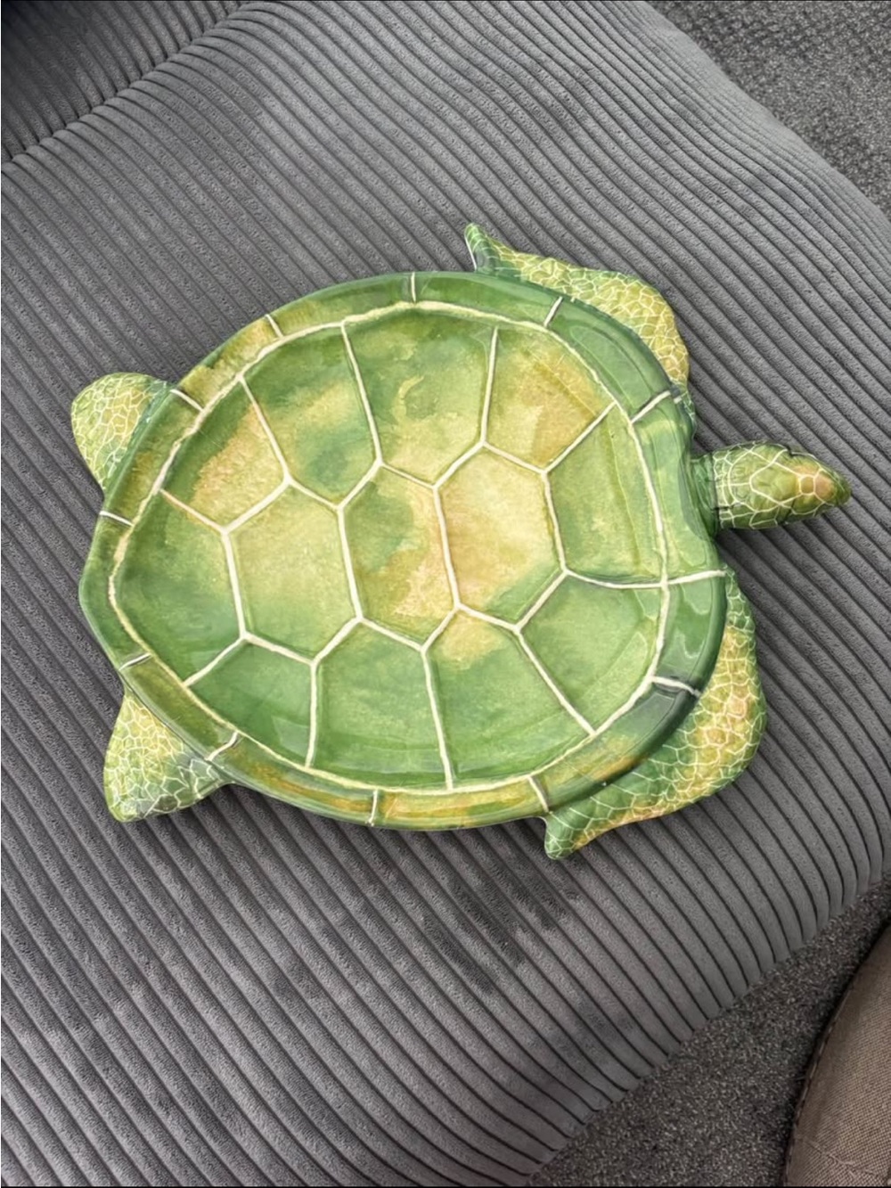 Green sea turtle shaped, melamine serving dish